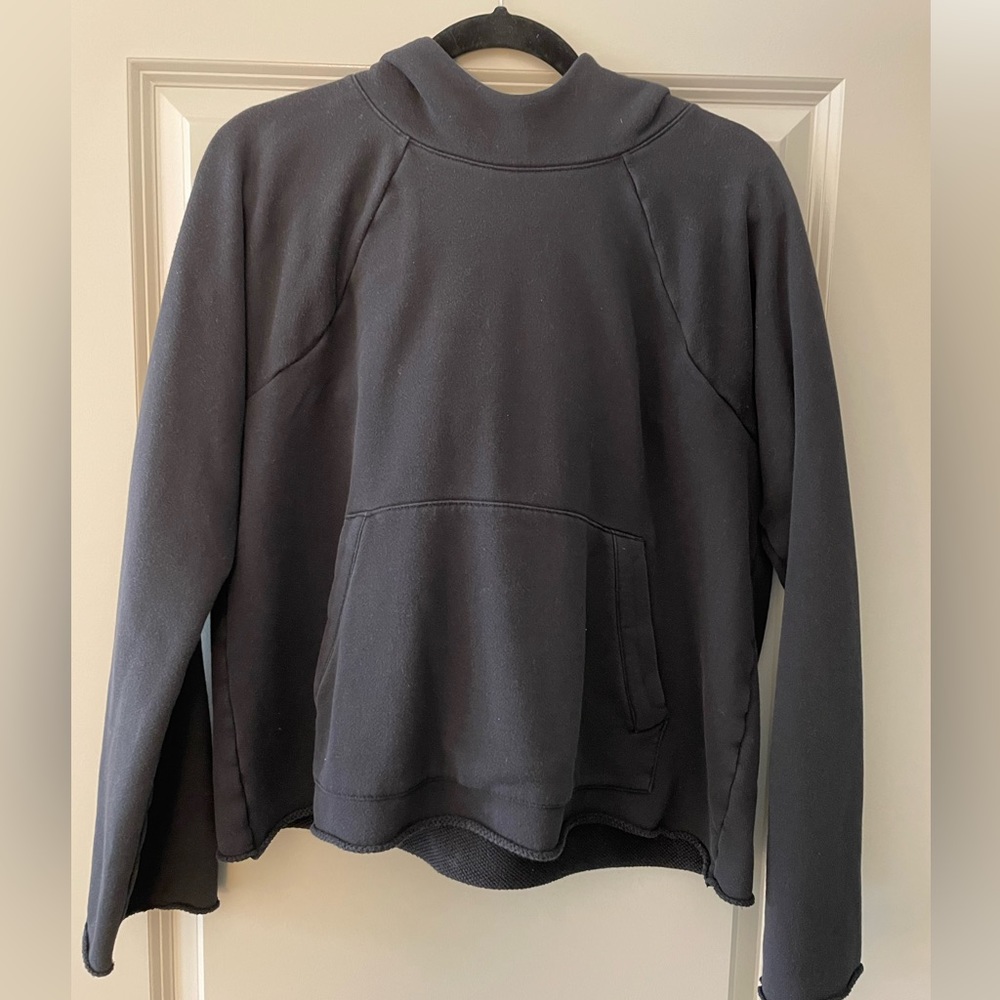 Athleta sweatshirt, black, more so cropped than full length.